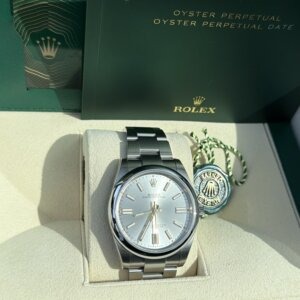 Rolex Oyster Perpetual 41mm 134300-0001